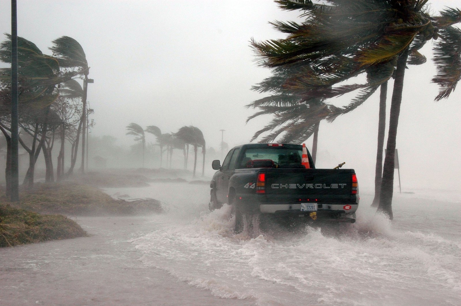 4 Tips for Driving Before and After a Hurricane
